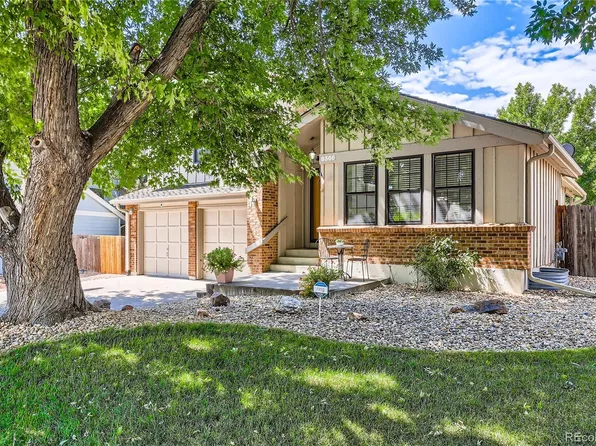 8300 W 81st Drive, Arvada, CO 80005