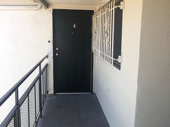 5th image of 4535 August St APT 1