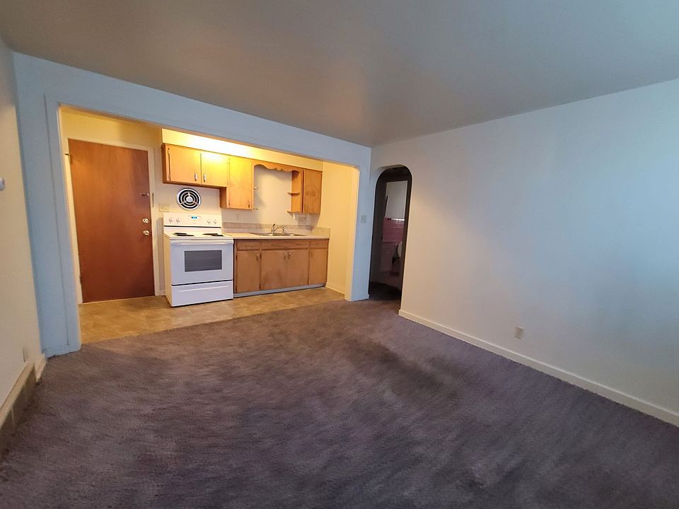 1st image of 361 & 363 30th Street Dr SE #36102
