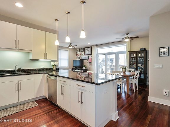 4th image of 2740 W Armitage Ave APT 206S