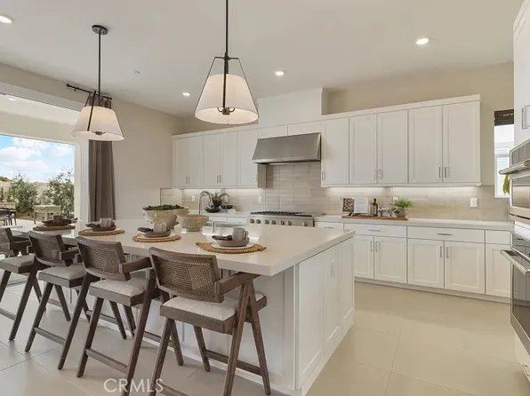 24313 Camino Oceano, Santa Clarita, CA 91354