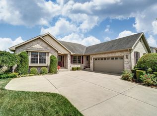 815 Shaftsbury Rd, Troy, OH 45373