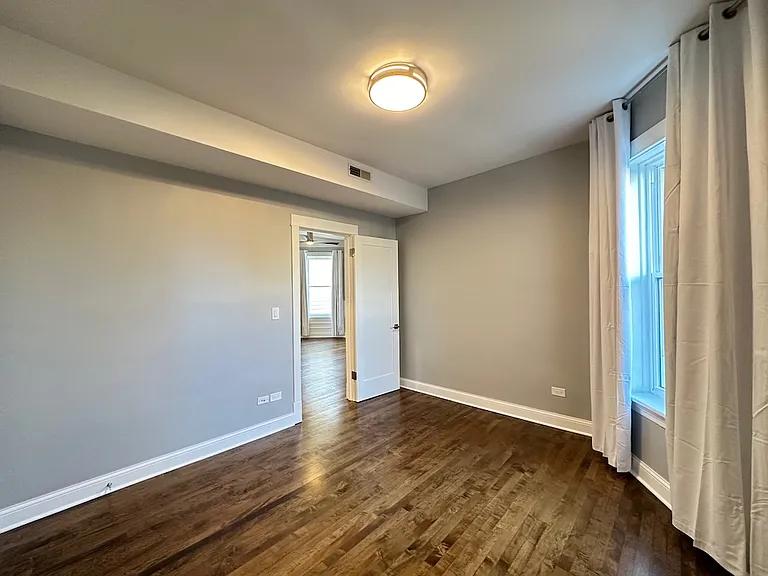 2115 N Spaulding Ave #3 — Photo 16