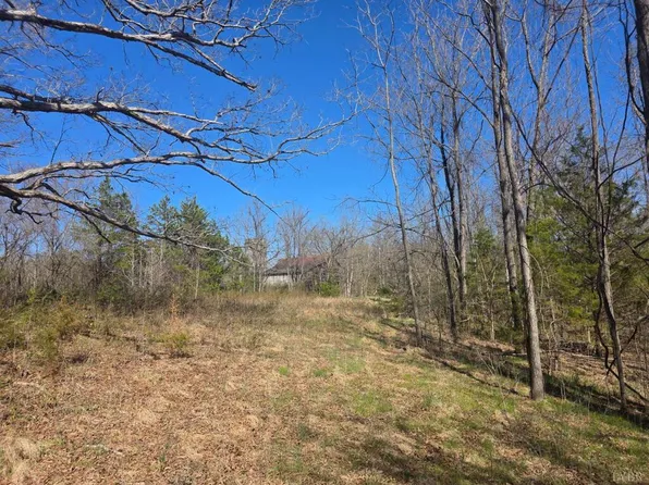 Aspen Wall Rd, Brookneal, VA 24528