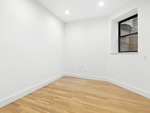3rd image of 2063 Frederick Douglass Blvd #2D