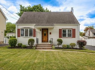 35 Roger Ave, Cranford, NJ 07016