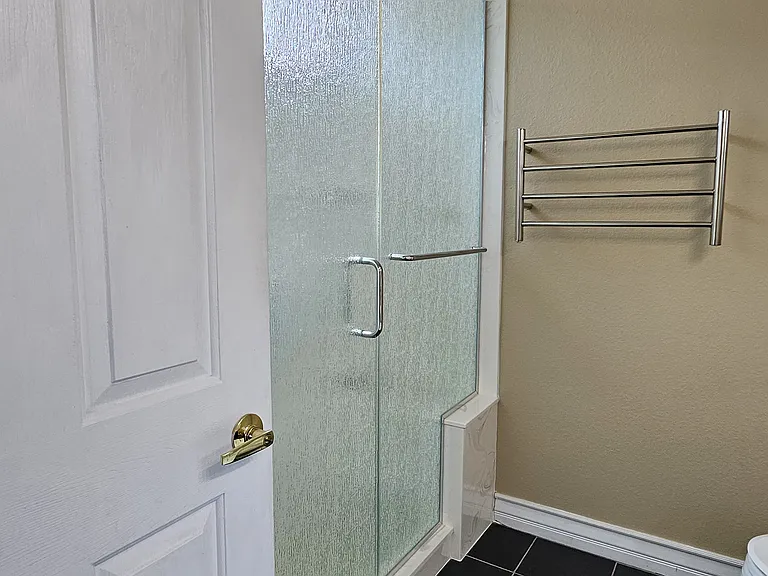 2101 Grand Island Ct — Photo 35