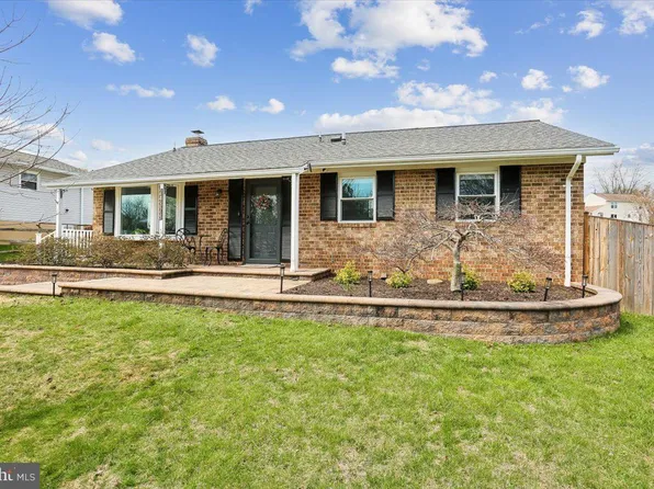 24328 Flamingo Ter, Gaithersburg, MD 20882