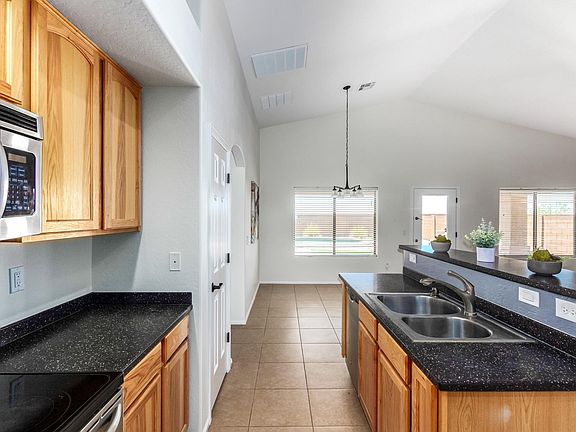 5th image of 29821 W Mitchell Ave