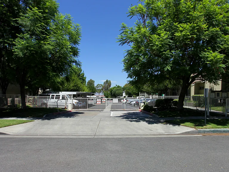Emeritus Park Senior Apartments — Photo 14