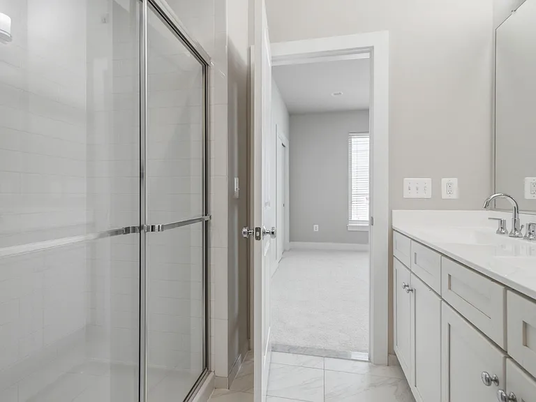 14566 Lake Vista Dr — Photo 23