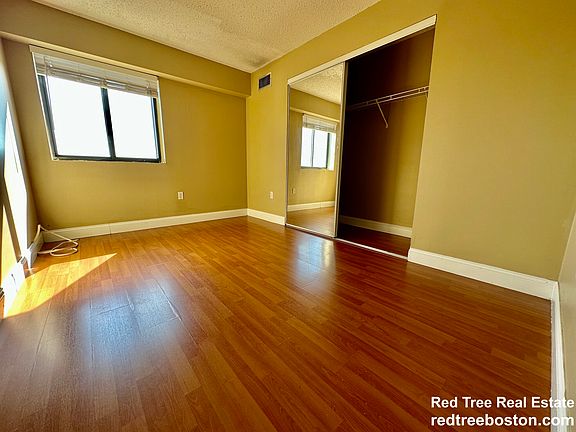 5th image of 15 N Beacon St #5503