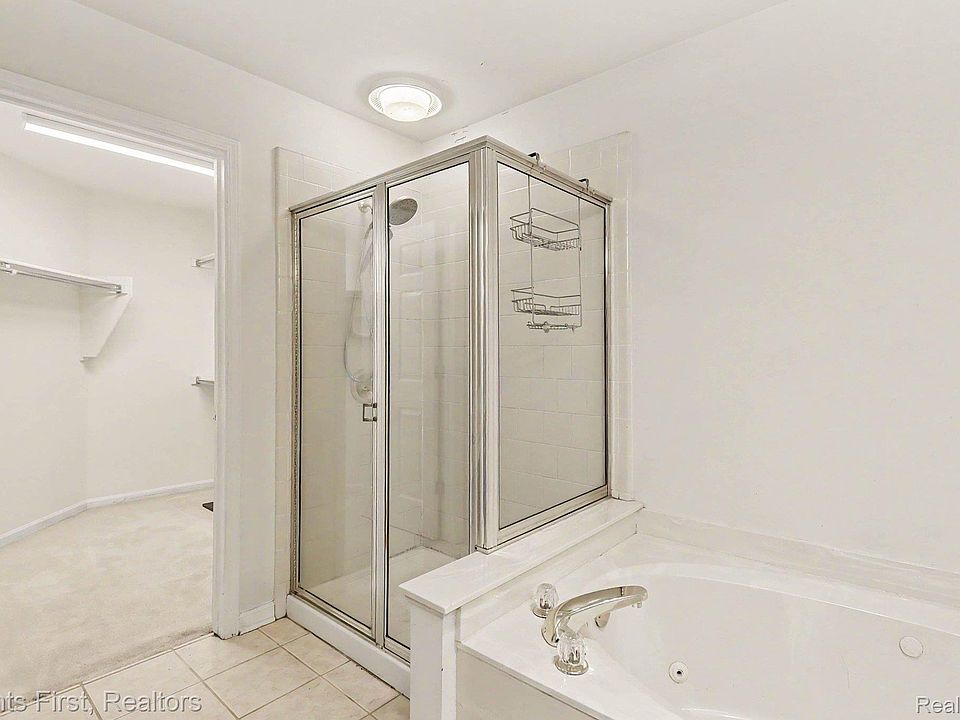 39489 Edgewater Dr, photo 21