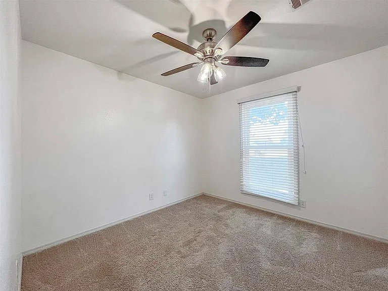 2713 Mount Vernon Rd — Photo 9