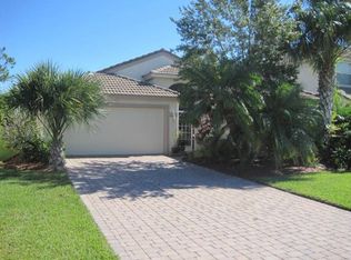 978 NW Mossy Oak Way, Jensen Beach, FL 34957