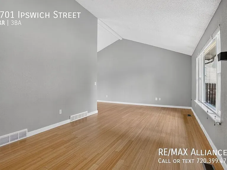 4701 Ipswich St — Photo 4