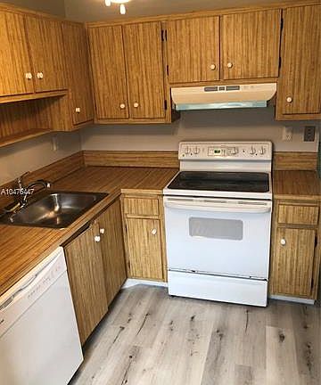 5th image of 108 Gardens Dr APT 103