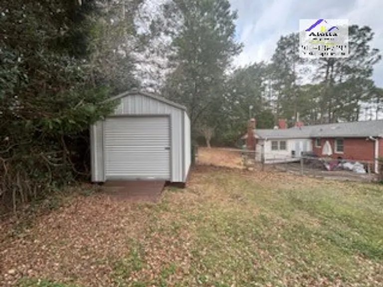 1817 McGougan Rd — Photo 15