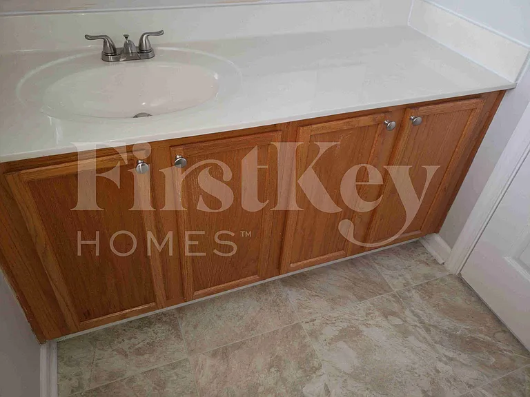 3760 Thornaby Cir — Photo 28