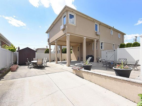 4th image of 96-18 164th Ave #45H