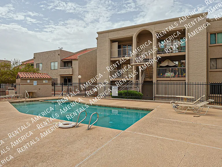 11666 N 28th Dr #196 — Photo 21