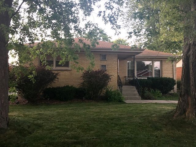 1st image of 758 E 163rd Pl