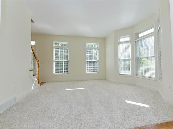 5th image of 3701 Whispering Woods Ln