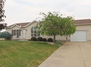 187 Fairview Dr, Ashland, OH 44805