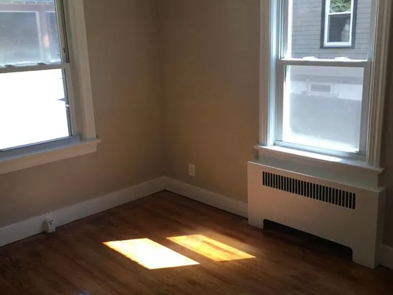 77 Winthrop Ave #2 — Photo 5