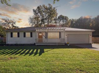 1365 Huntly Rd, Niles, MI 49120