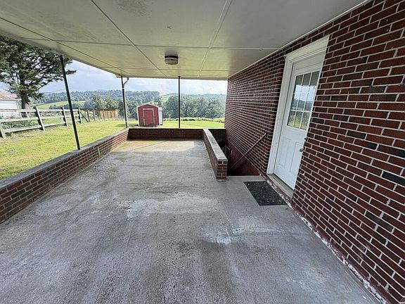 2nd image of 7020 Pipers Gap Rd