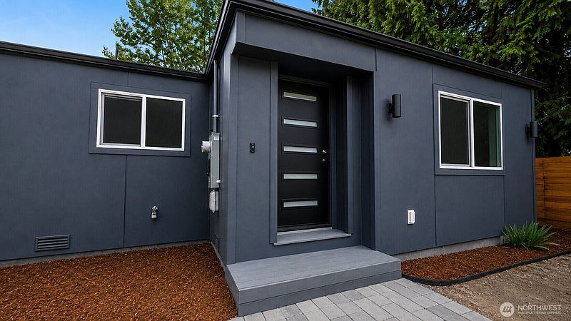 2nd image of 11232 1st Avenue S