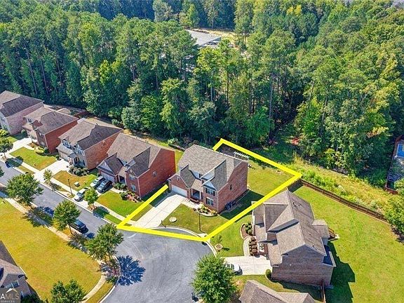 3rd image of 2249 Larkspur Run Dr