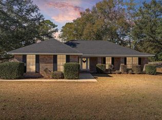 25370 Raynagua Blvd, Loxley, AL 36551