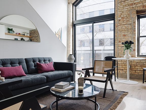 4th image of 1712 Oak Ave Penthouse 405