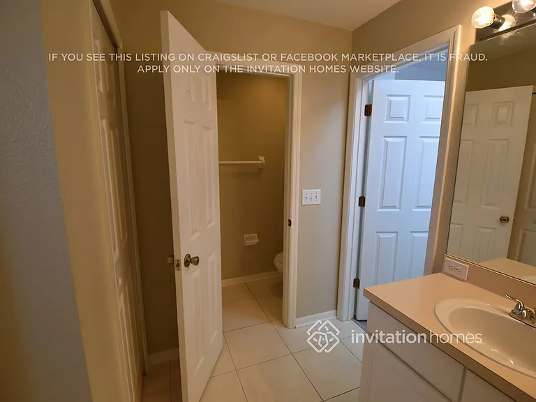 4635 Sanibel Way — Photo 15