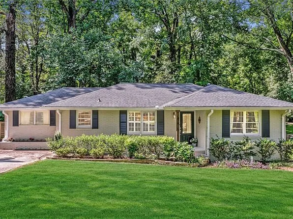 679 Pine Valley Rd SW, Mableton, GA 30126
