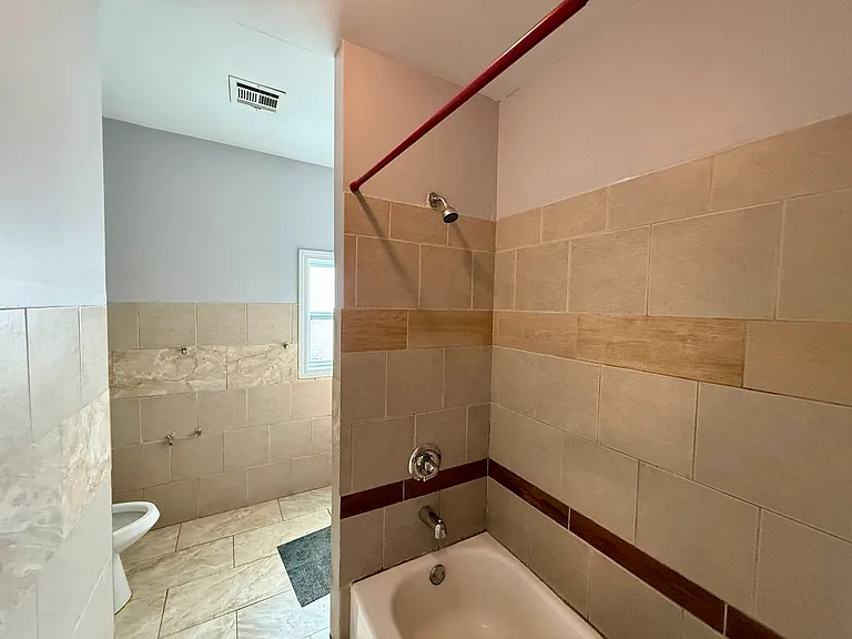 48 Wolcott St #2 — Photo 11