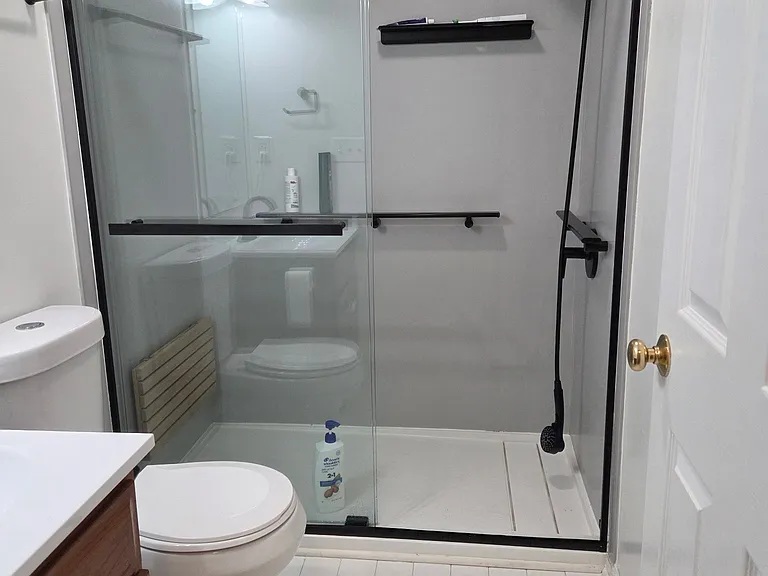 305 Seminole Dr — Photo 6