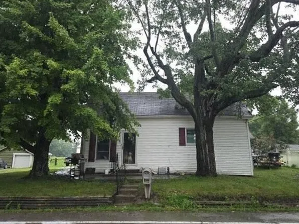 2041 State Route 131, Hillsboro, OH 45133