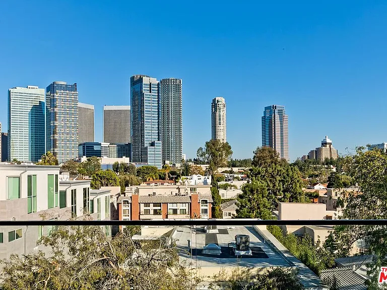1839 Pandora Ave #PENTHOUSE — Photo 9