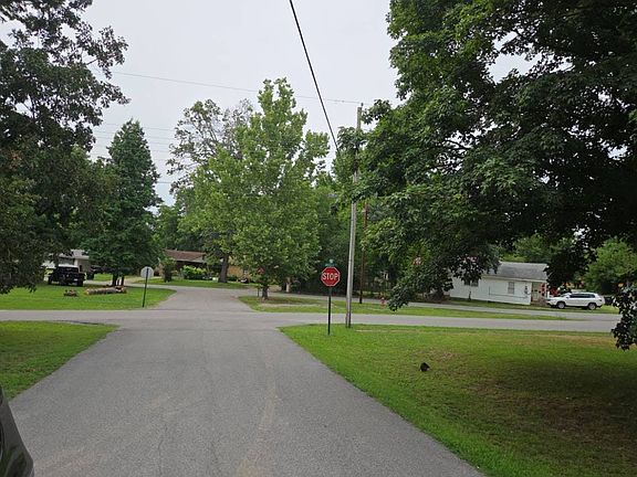 5th image of 1190 Elsie St