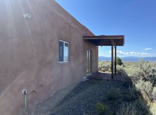 162 Camino Ovejero Rd #A, El Prado, NM 87529