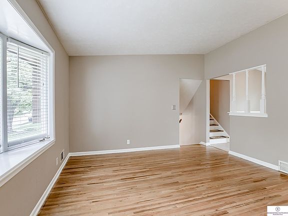 5th image of 4406 N 92nd Ave
