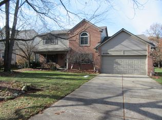 2155 Blue Stone Ln, Commerce Township, MI 48390