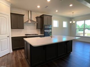 1520 Maelyn Way, Fuquay Varina, NC 27526