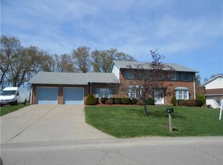 181 Cedar Ridge Dr, Monaca, PA 15061