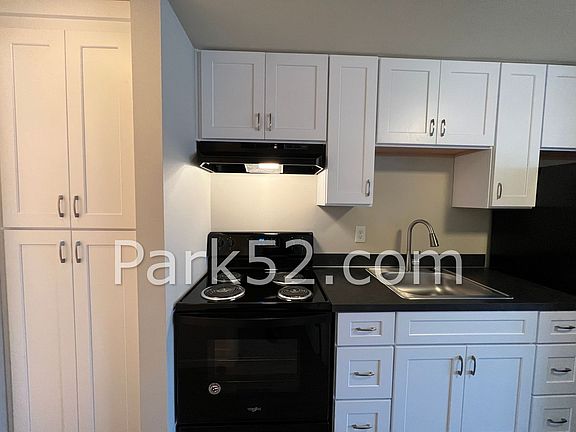 5th image of 14406 Pacific Ave S #16