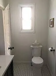 314 W 15th St — Photo 7