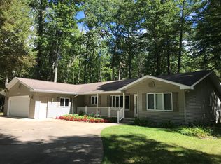 2073 Danish Landing Rd, Grayling, MI 49738